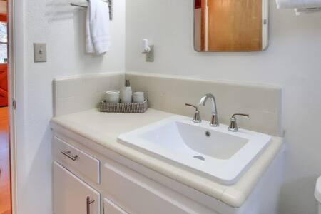 Blue Door Cottage 12 Miles To Yosemite Bbq 오크허스트 외부 사진