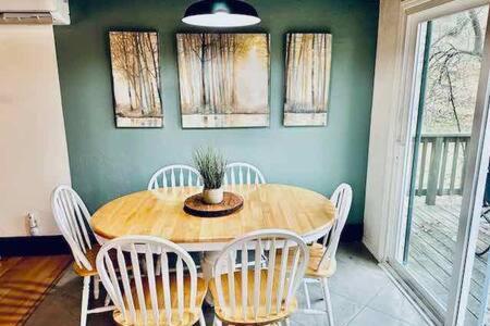 Blue Door Cottage 12 Miles To Yosemite Bbq 오크허스트 외부 사진
